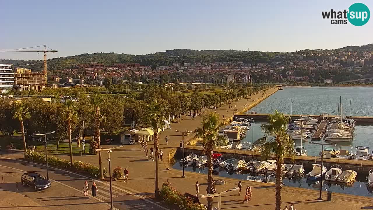Web kamera Koper – marina i promenada – hotel Grand Koper