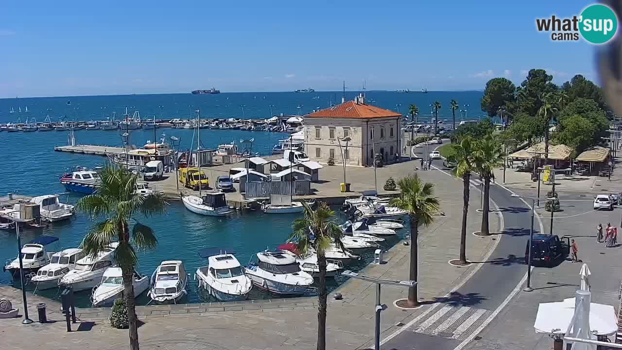 Webcam Koper – Panorama de la marina et de la promenade depuis le Grand Hotel Koper
