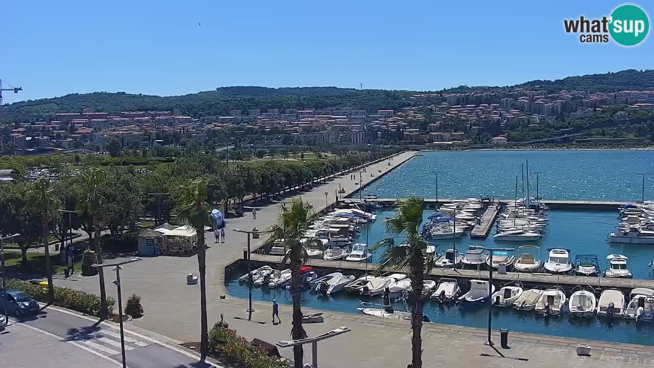 Webcam Koper – Panorama of the marina and promenade from the Grand Hotel Koper