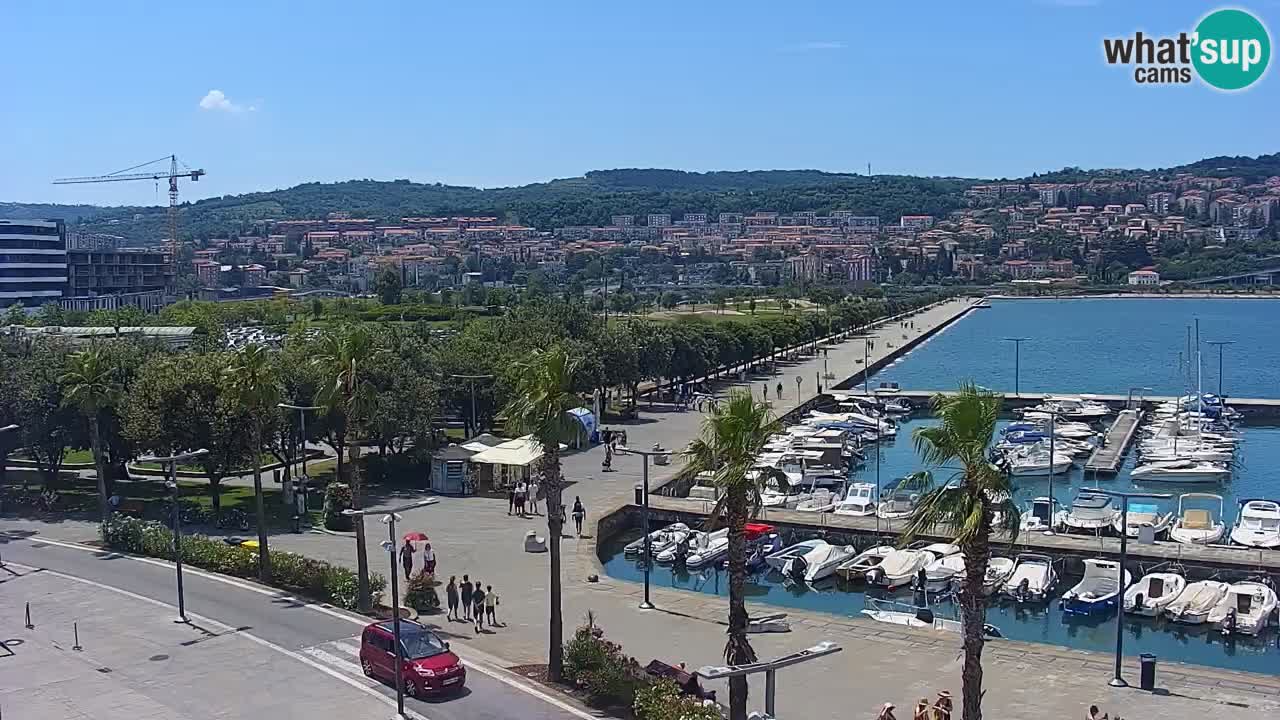 Camera en vivo Koper – puerto deportivo y paseo marítimo desde el Hotel Grand Koper
