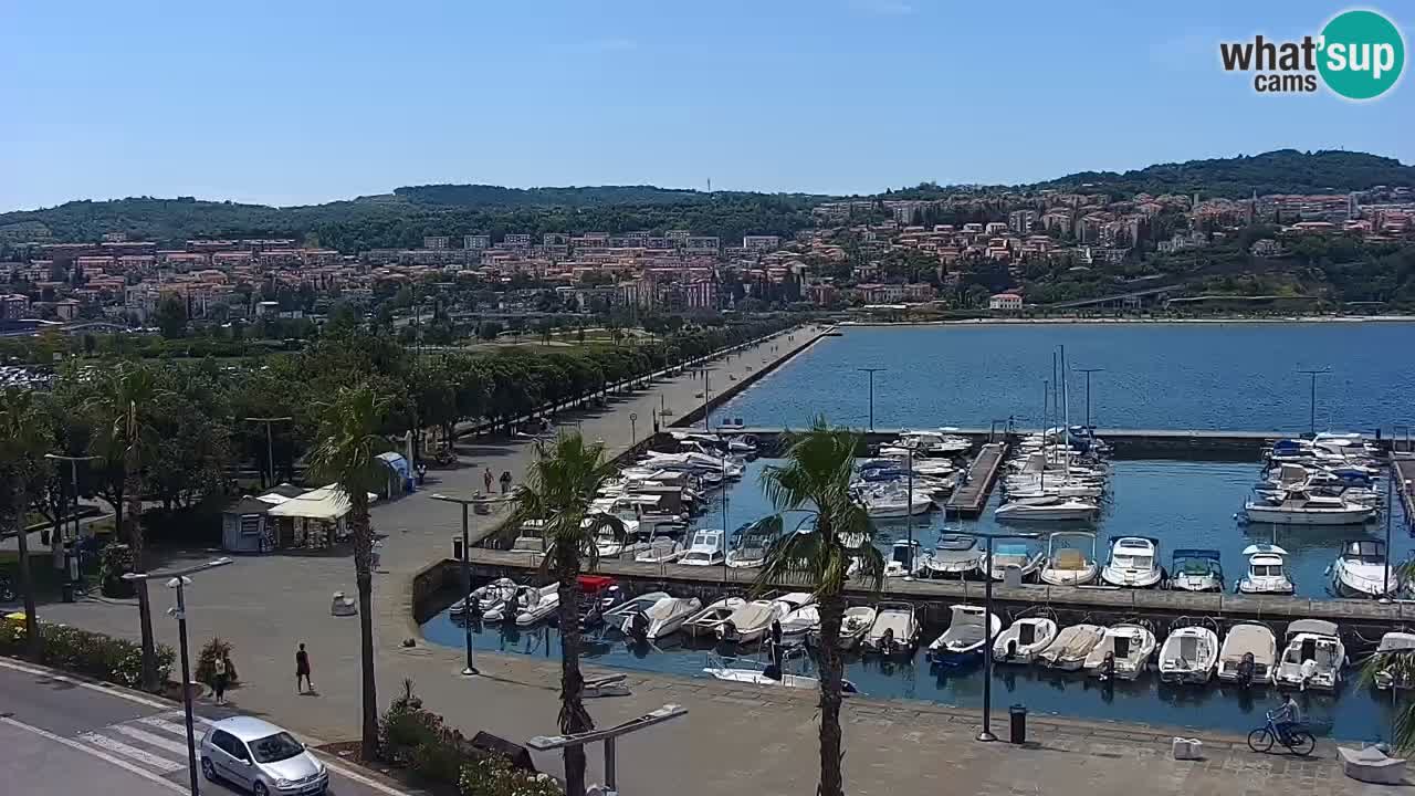 Camera en vivo Koper – puerto deportivo y paseo marítimo desde el Hotel Grand Koper