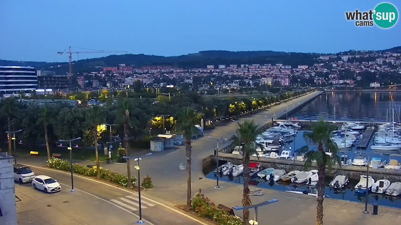 Webcam en vivo del Puerto de Koper – puerto de carga y cruceros – Eslovenia
