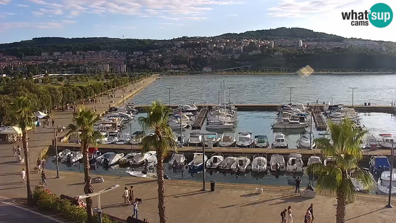 Webcam en vivo del Puerto de Koper – puerto de carga y cruceros – Eslovenia