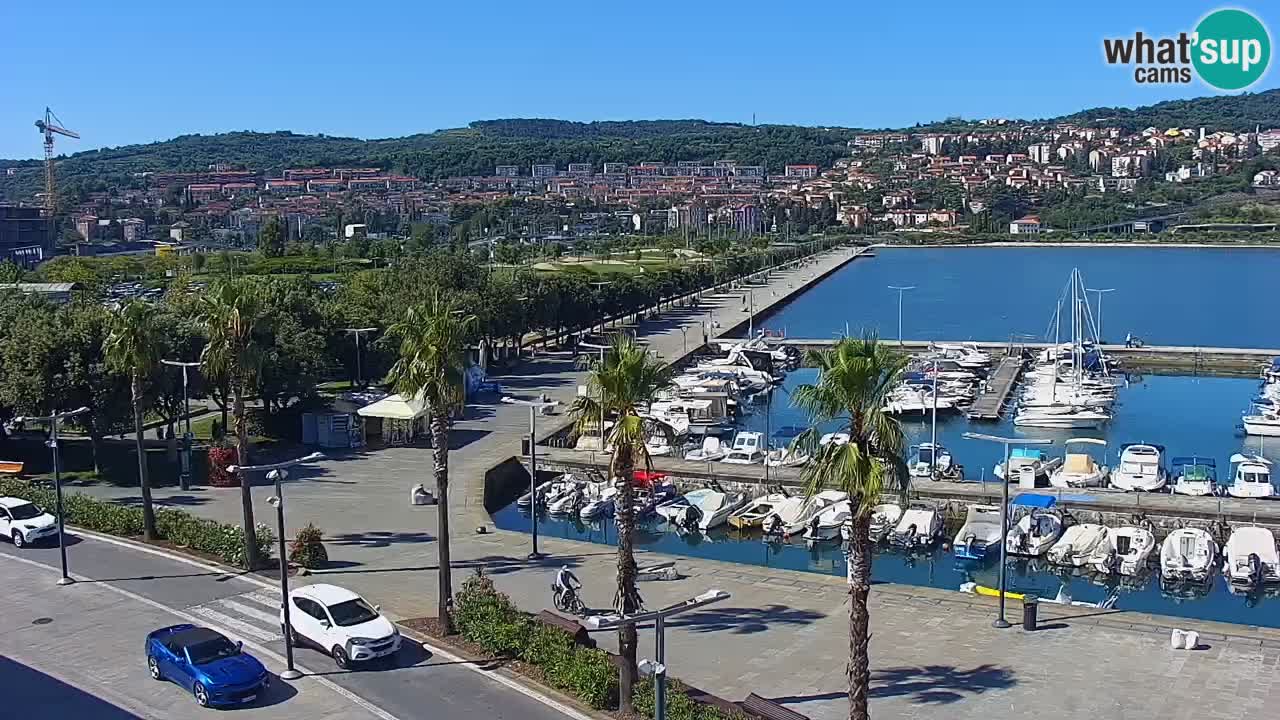 Webcam Koper – Panorama of the marina and promenade from the Grand Hotel Koper