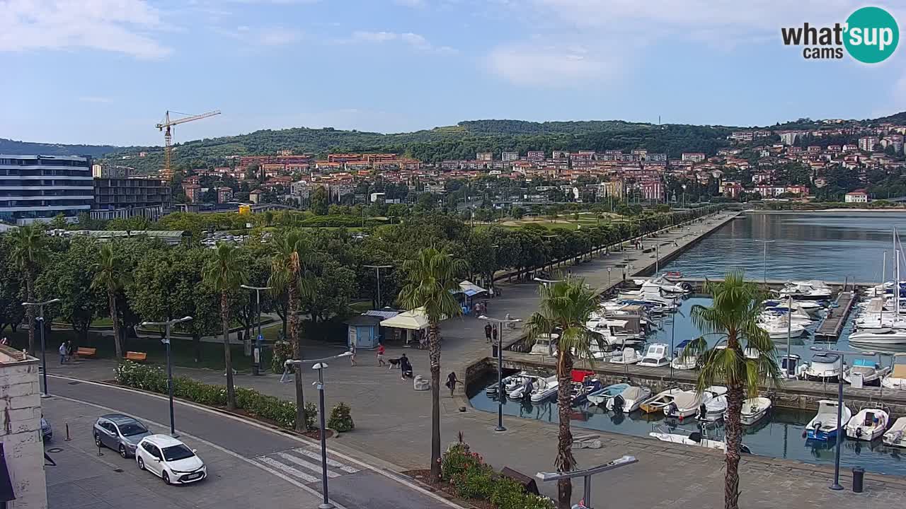 Webcam Koper – Panorama of the marina and promenade from the Grand Hotel Koper