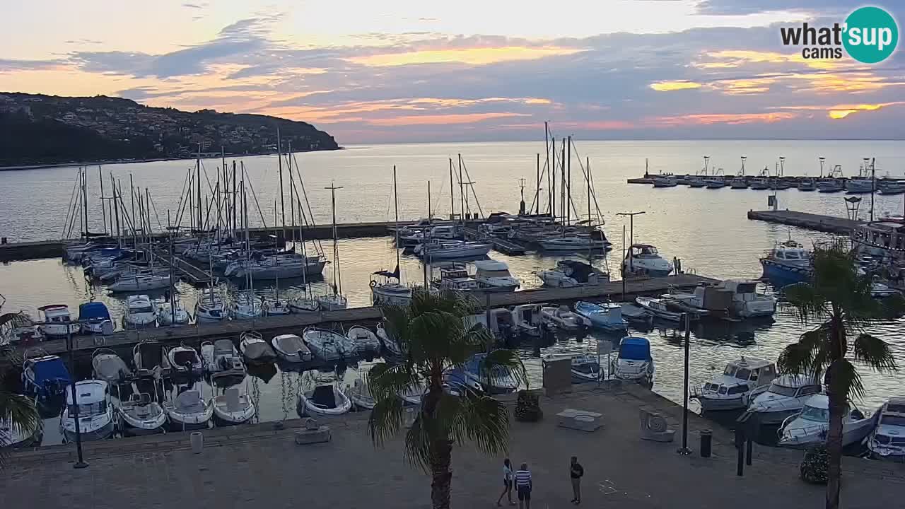 Der Hafen von Koper Live-Webcam – Kreuzfahrt- und Frachthafen – Slowenien