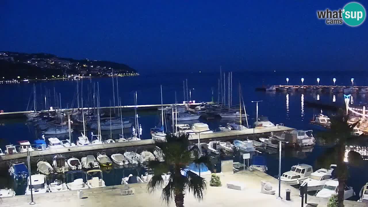 Webcam Koper – Panorama of the marina and promenade from the Grand Hotel Koper