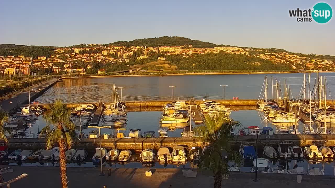 Web kamera Koper – marina i promenada – hotel Grand Koper