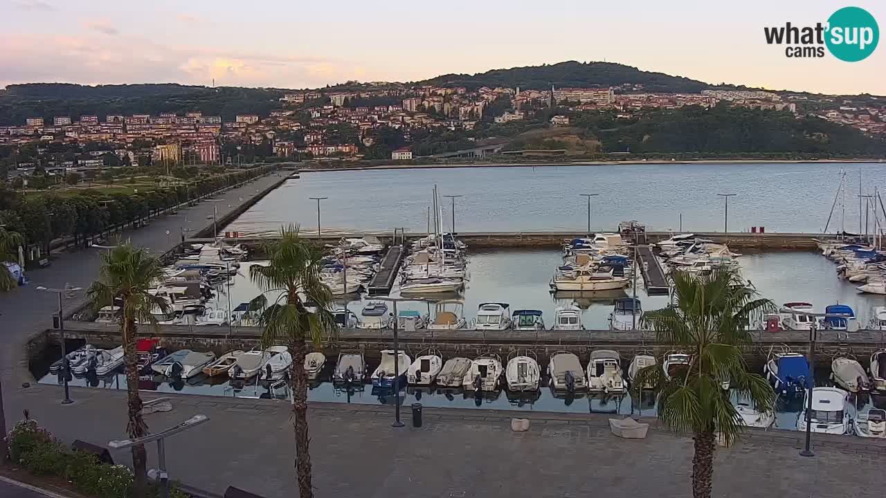 Webcam en vivo del Puerto de Koper – puerto de carga y cruceros – Eslovenia