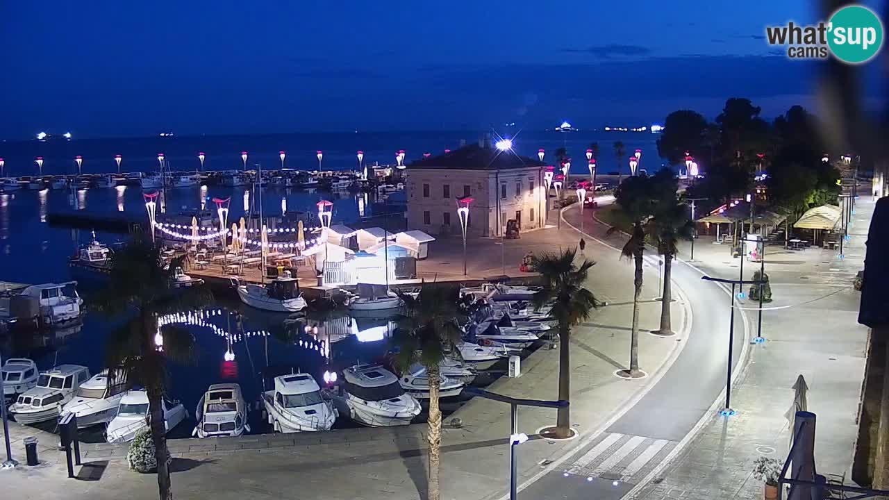 Spletna kamera Koper – Panorama na marino in promenado s Hotela Grand Koper
