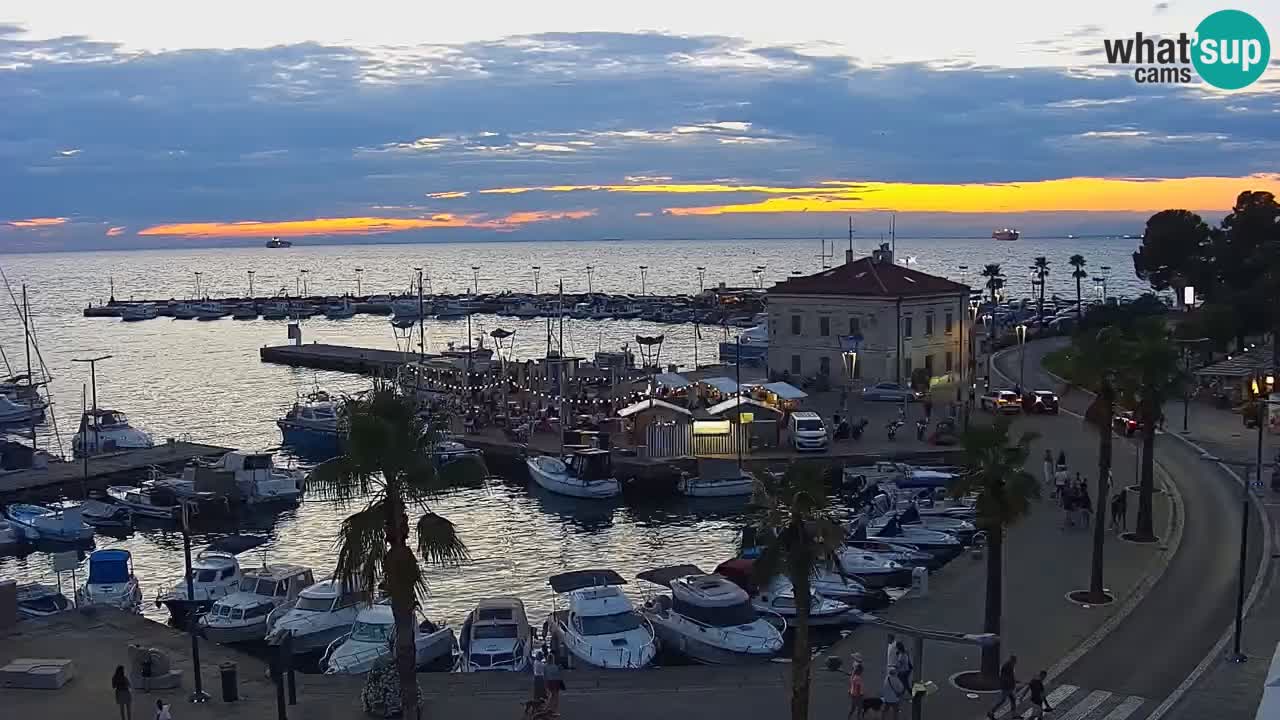 The Port of Koper live webcam – cruise and cargo port – Slovenia