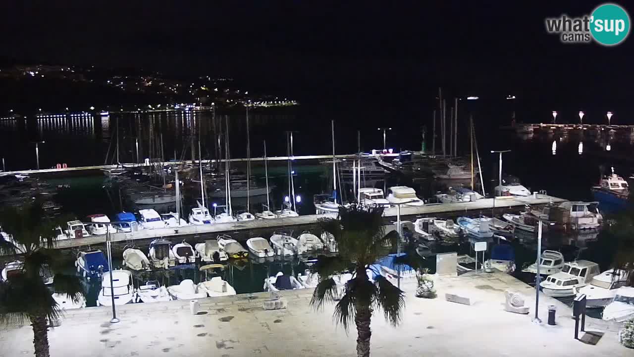 Webcam Koper – Panorama of the marina and promenade from the Grand Hotel Koper