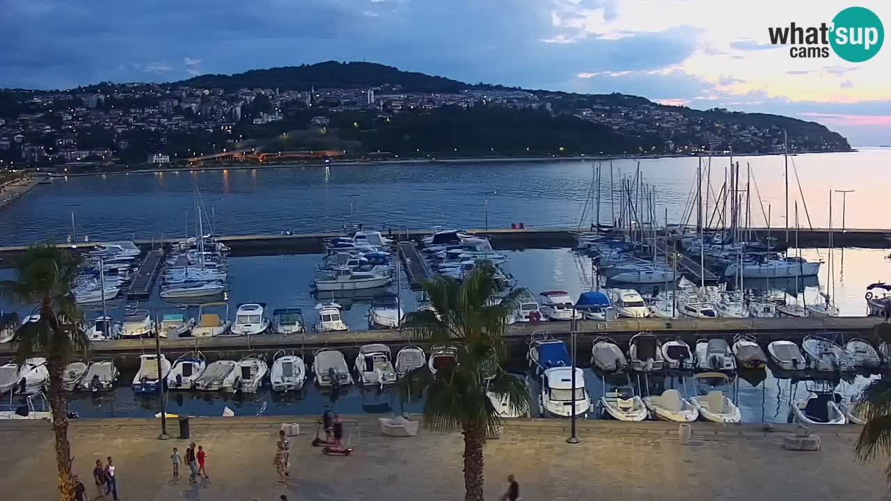 Web kamera Koper – marina i promenada – hotel Grand Koper