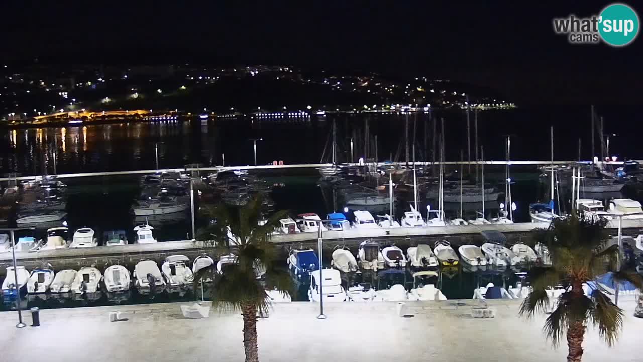 Camera en vivo Koper – puerto deportivo y paseo marítimo desde el Hotel Grand Koper