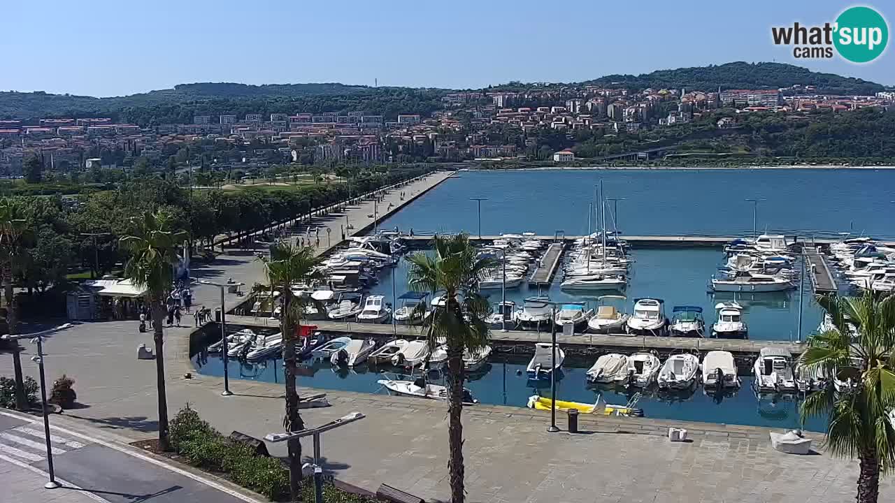 Camera en vivo Koper – puerto deportivo y paseo marítimo desde el Hotel Grand Koper