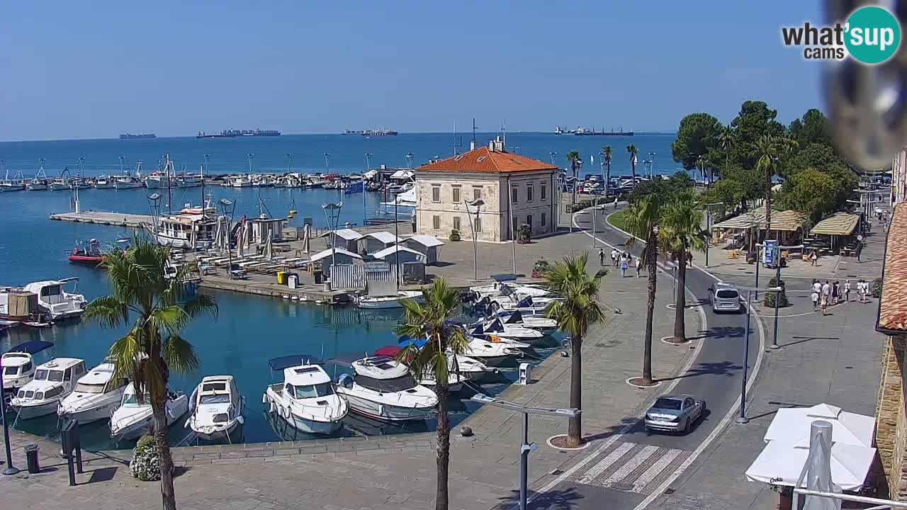 Webcam Koper – Panorama de la marina et de la promenade depuis le Grand Hotel Koper
