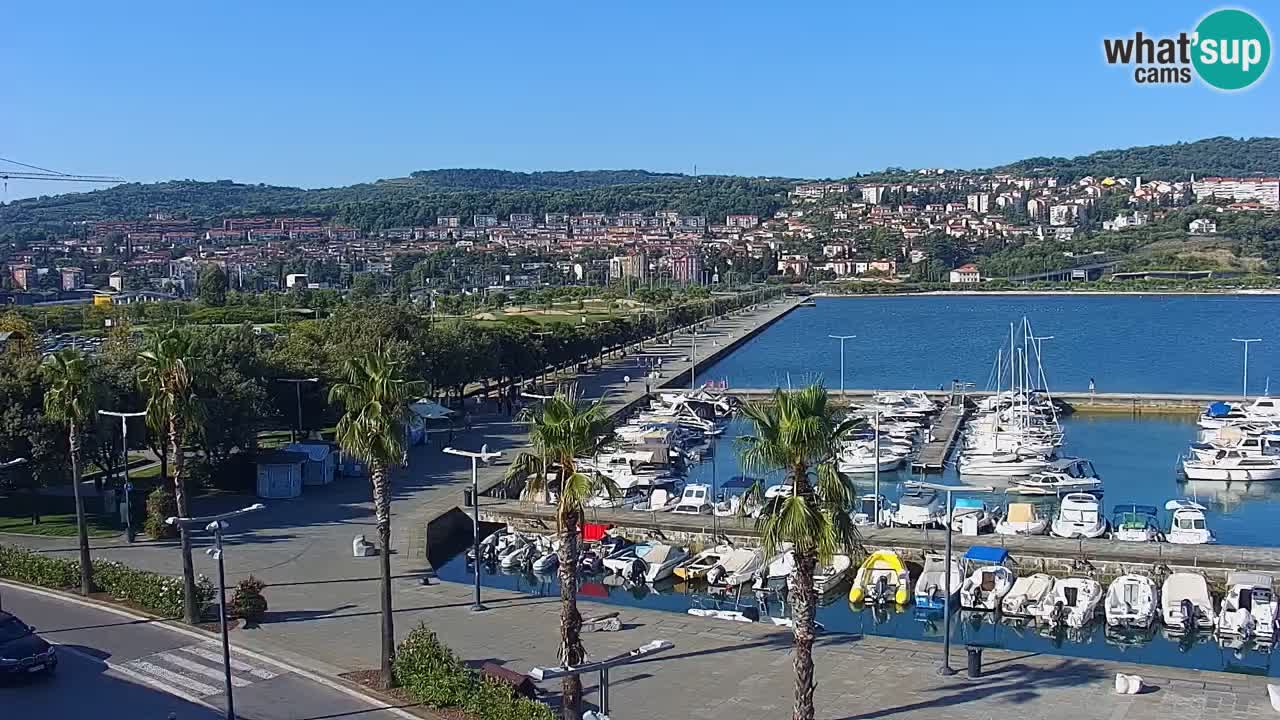 Camera en vivo Koper – puerto deportivo y paseo marítimo desde el Hotel Grand Koper