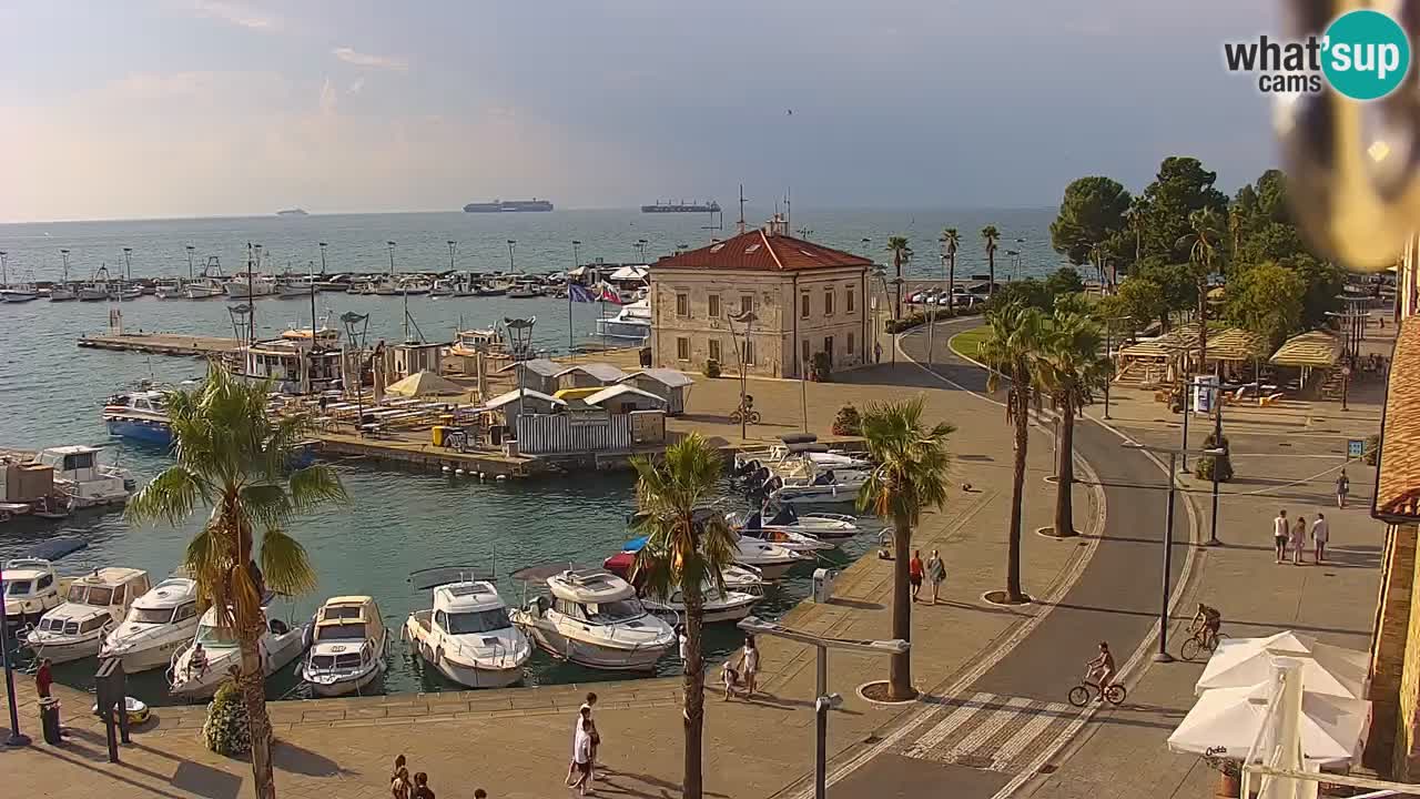 Web kamera Koper – marina i promenada – hotel Grand Koper