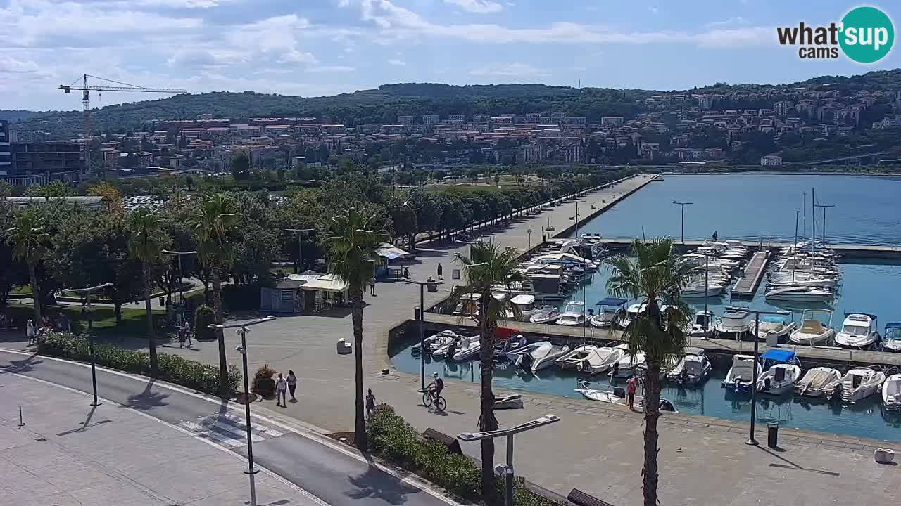 Webcam Koper – Panorama of the marina and promenade from the Grand Hotel Koper
