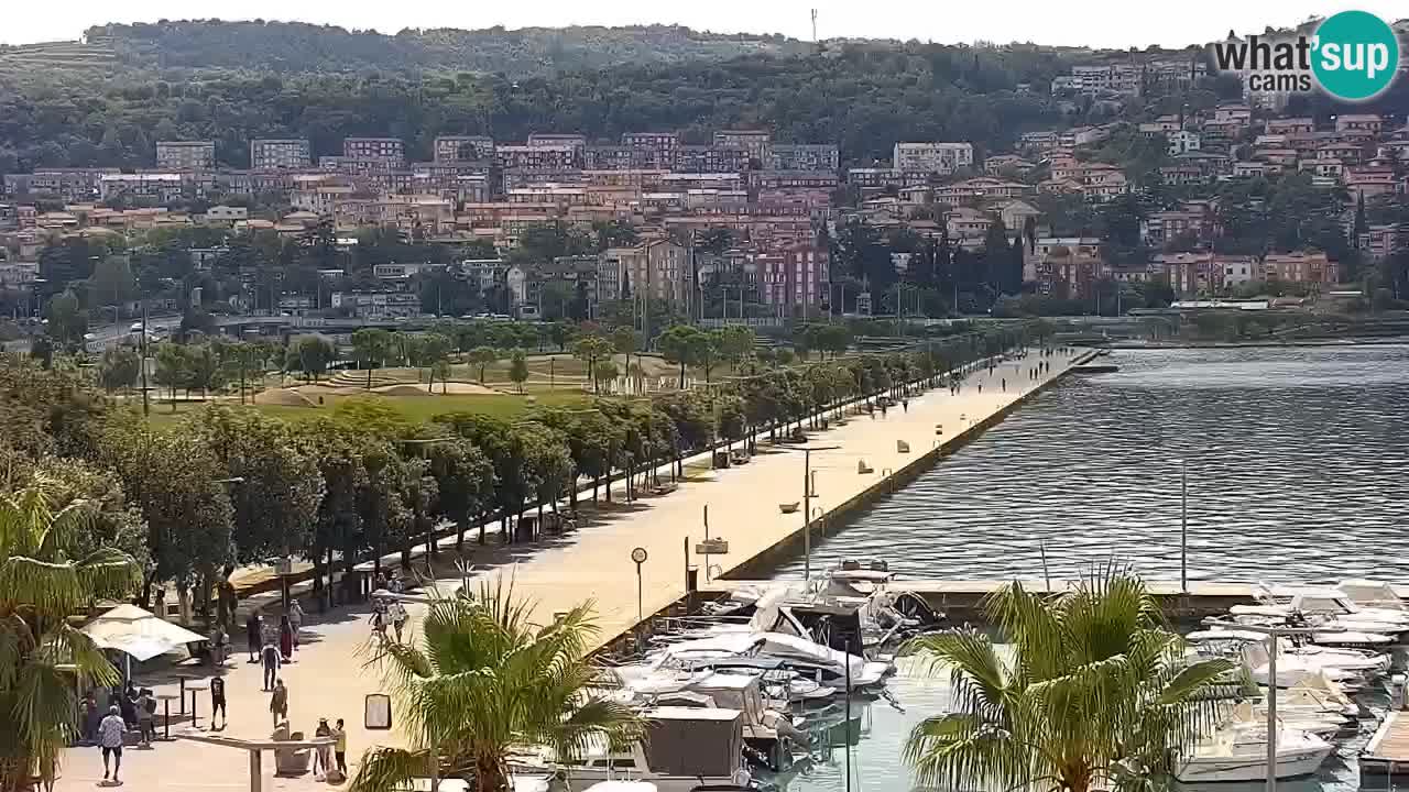 Webcam Koper – Panorama of the marina and promenade from the Grand Hotel Koper