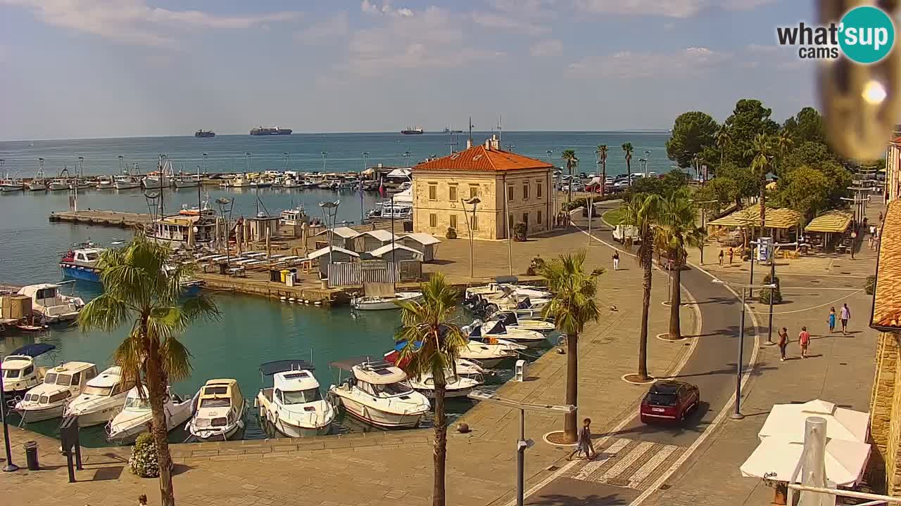 Camera en vivo Koper – puerto deportivo y paseo marítimo desde el Hotel Grand Koper