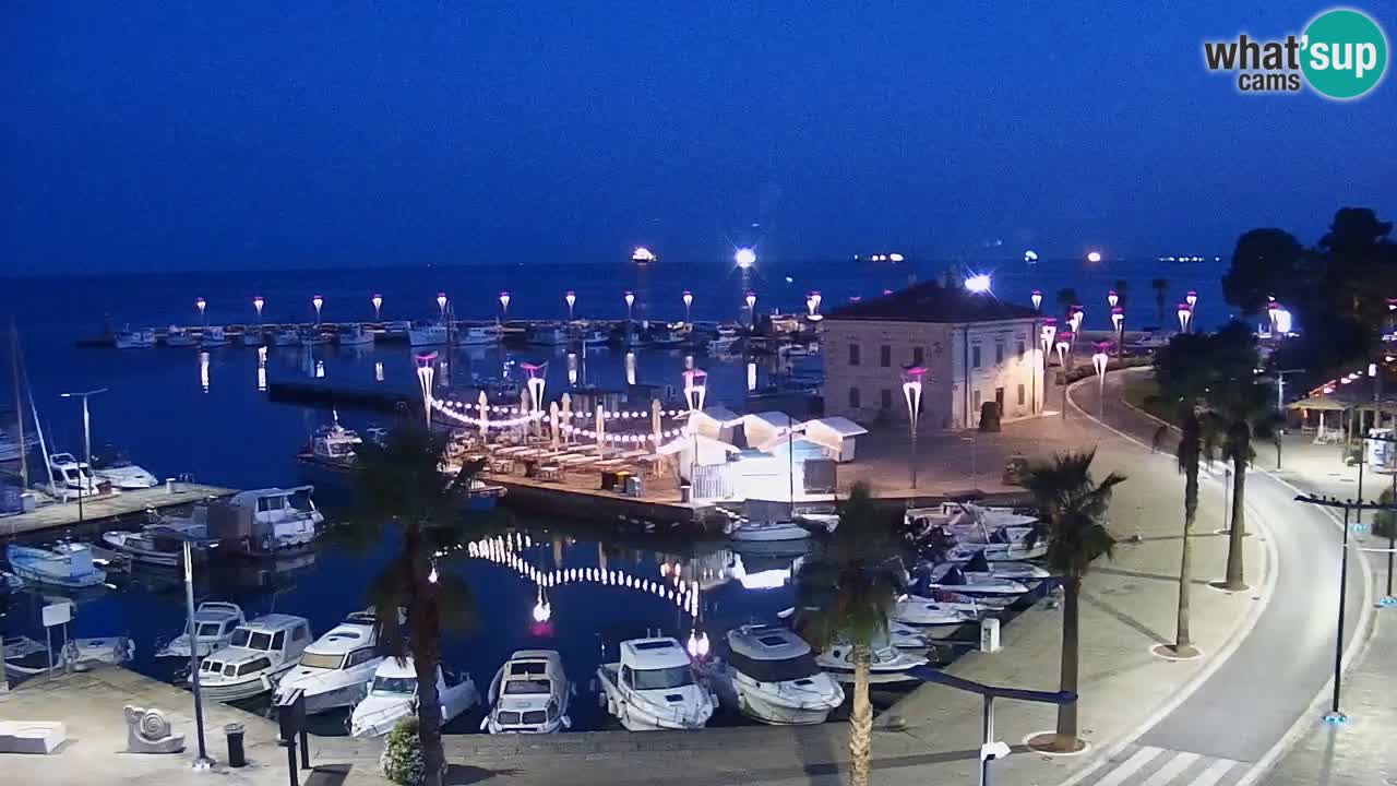 Spletna kamera Koper – Panorama na marino in promenado s Hotela Grand Koper