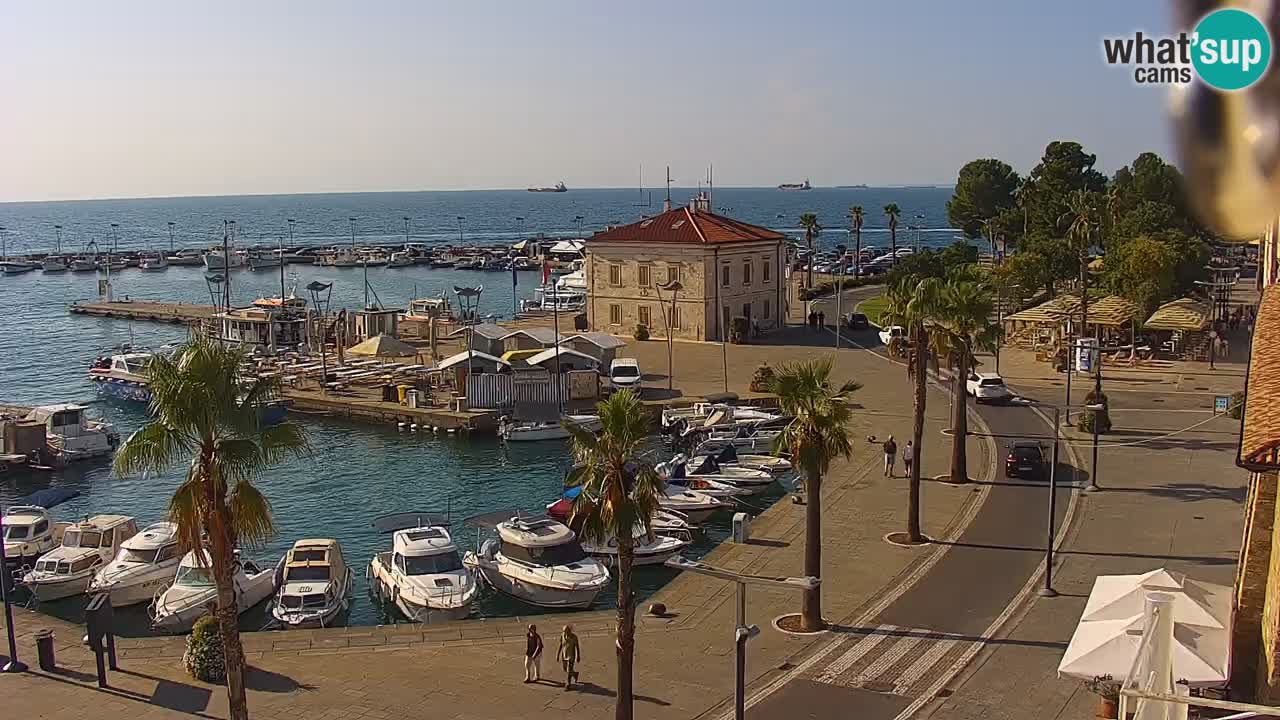 Camera en vivo Koper – puerto deportivo y paseo marítimo desde el Hotel Grand Koper