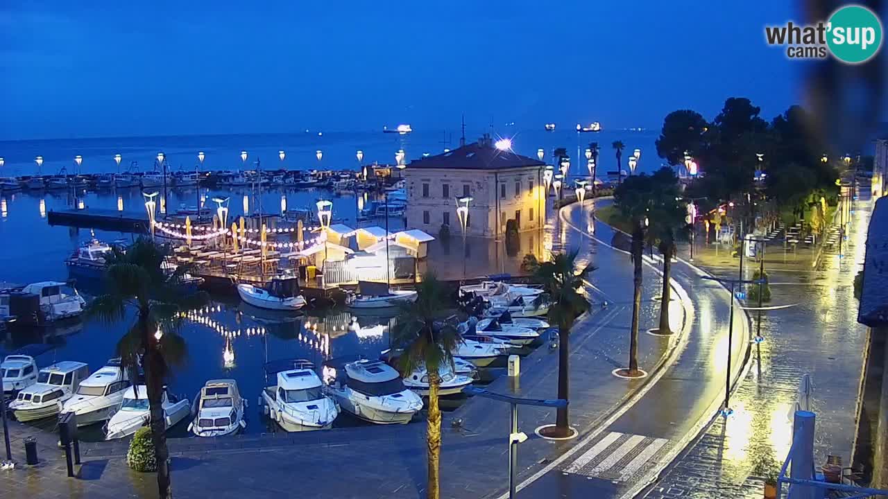 Web kamera Koper – marina i promenada – hotel Grand Koper