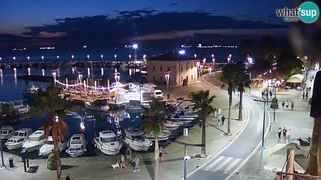 Spletna kamera Koper – Panorama na marino in promenado s Hotela Grand Koper
