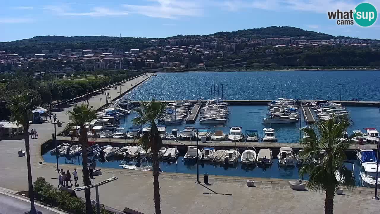 Camera en vivo Koper – puerto deportivo y paseo marítimo desde el Hotel Grand Koper