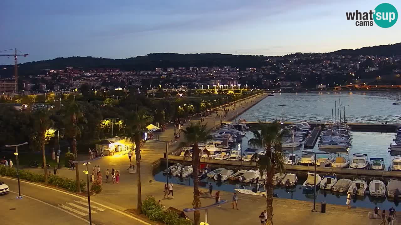 Web kamera Koper – marina i promenada – hotel Grand Koper
