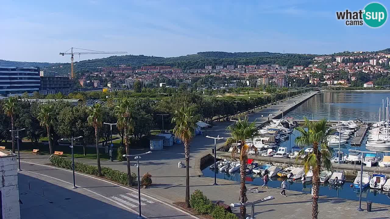 Camera en vivo Koper – puerto deportivo y paseo marítimo desde el Hotel Grand Koper