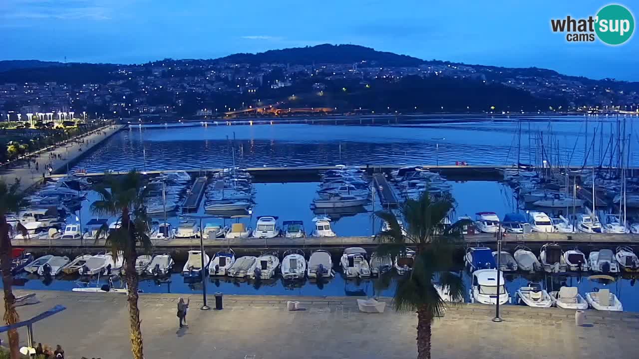 Web kamera Koper – marina i promenada – hotel Grand Koper