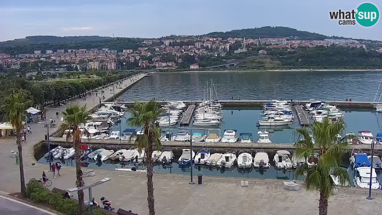 Camera en vivo Koper – puerto deportivo y paseo marítimo desde el Hotel Grand Koper