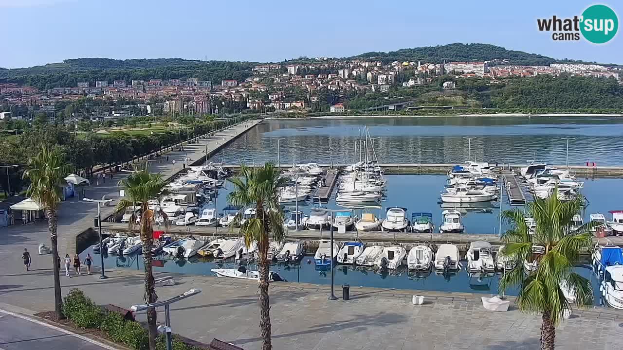 Camera en vivo Koper – puerto deportivo y paseo marítimo desde el Hotel Grand Koper