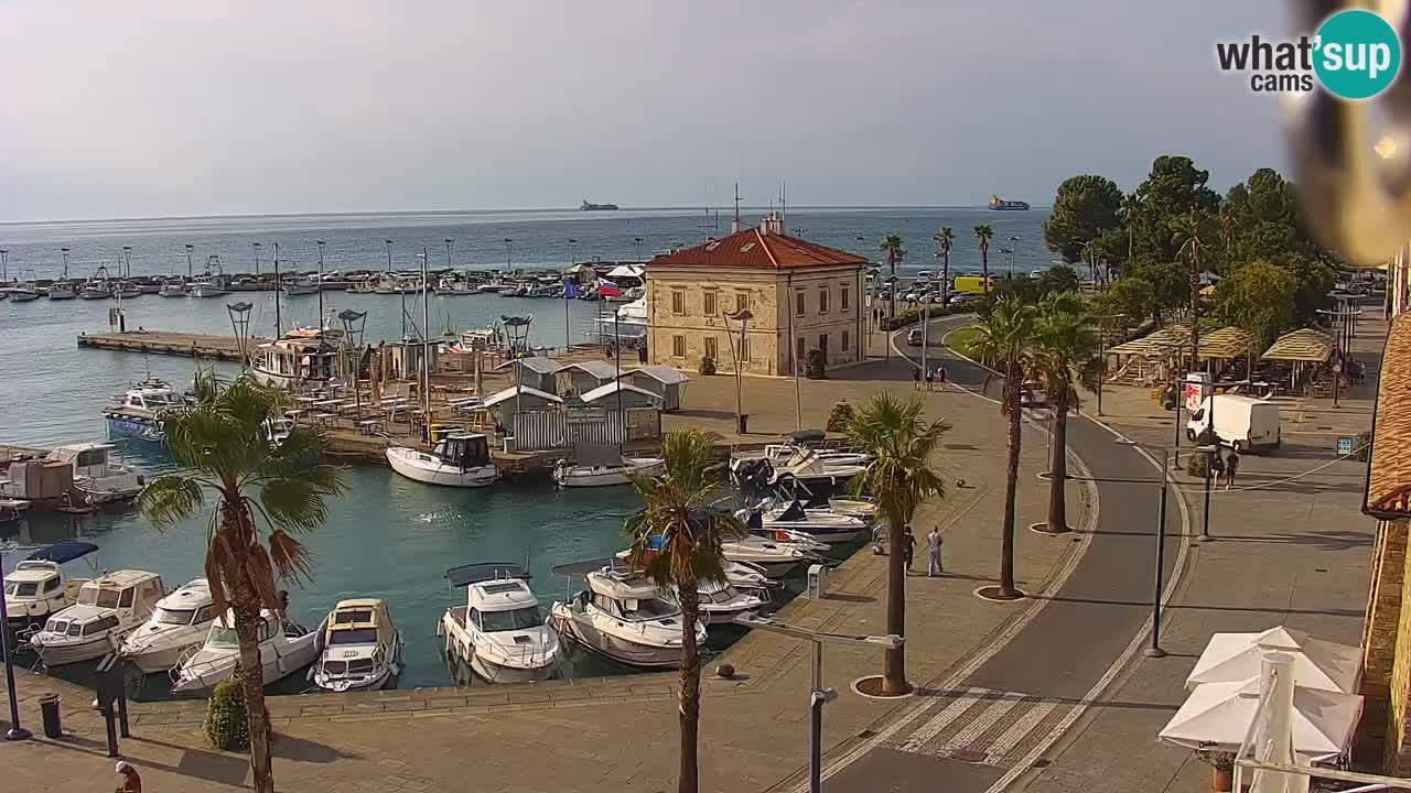 Webcam Koper – Panorama de la marina et de la promenade depuis le Grand Hotel Koper