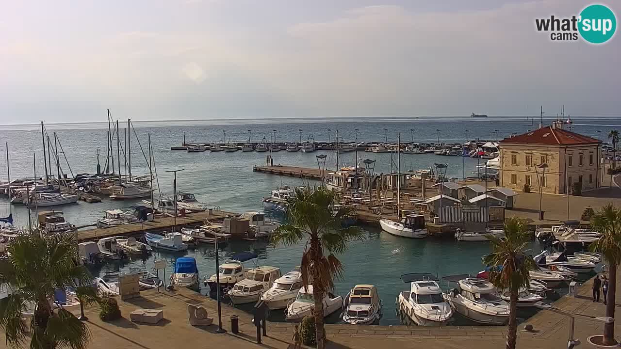 Webcam Koper – Panorama de la marina et de la promenade depuis le Grand Hotel Koper