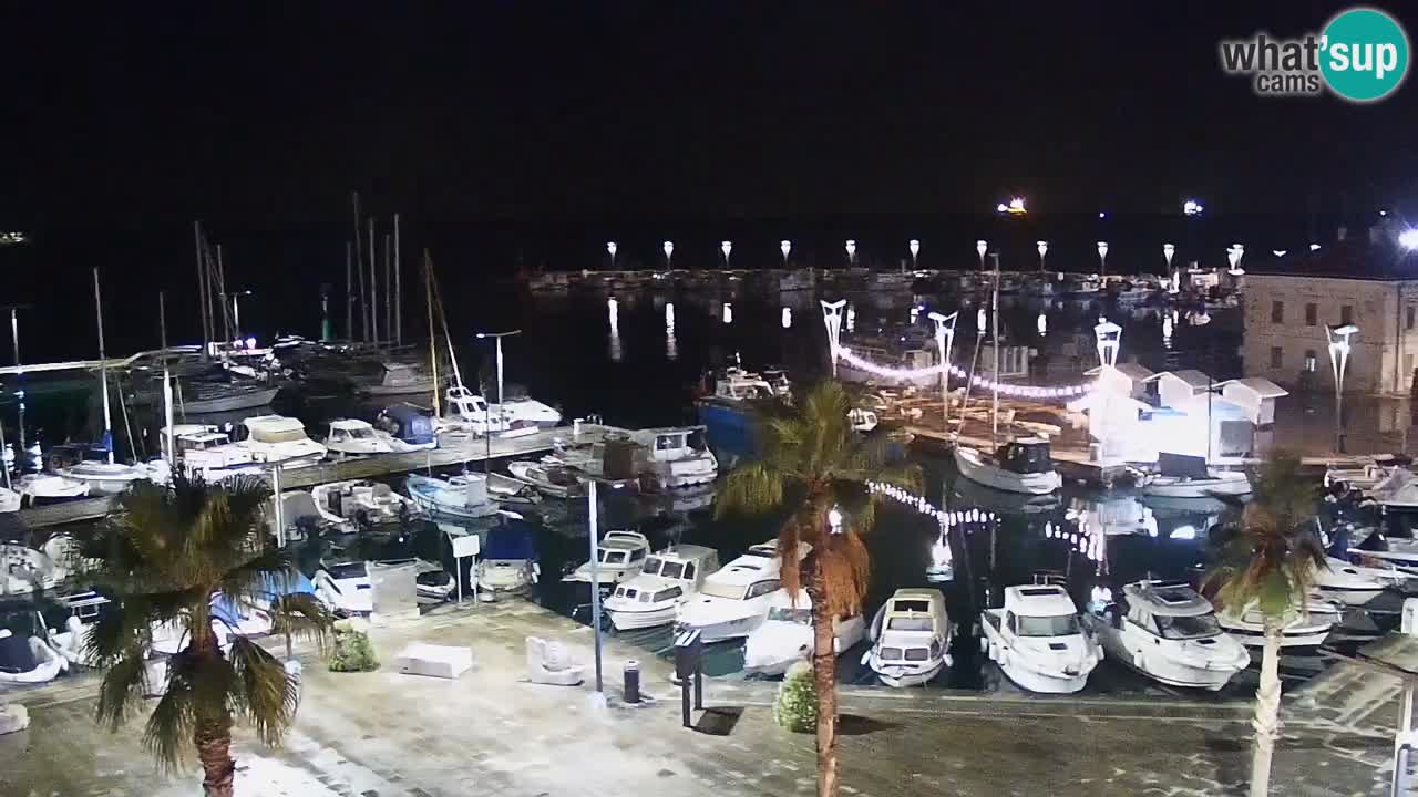 Web kamera Koper – marina i promenada – hotel Grand Koper