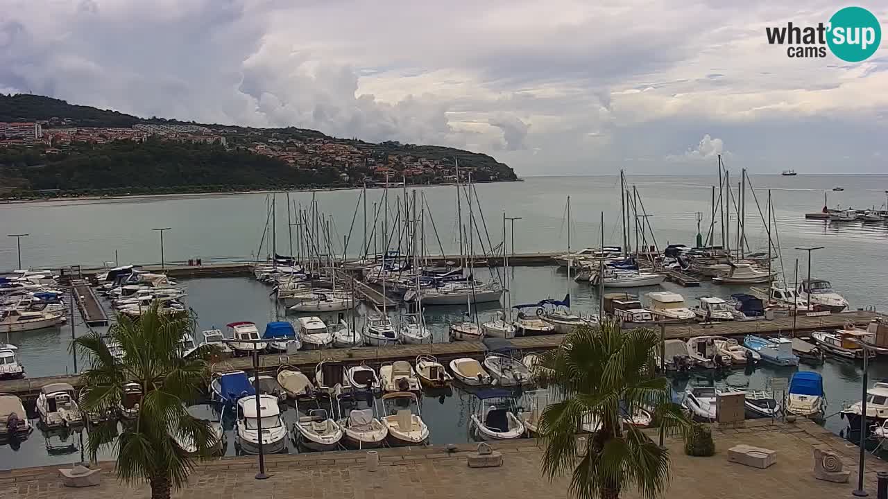 Camera en vivo Koper – puerto deportivo y paseo marítimo desde el Hotel Grand Koper