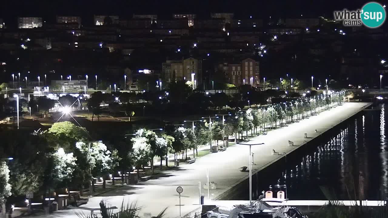 Spletna kamera Koper – Panorama na marino in promenado s Hotela Grand Koper