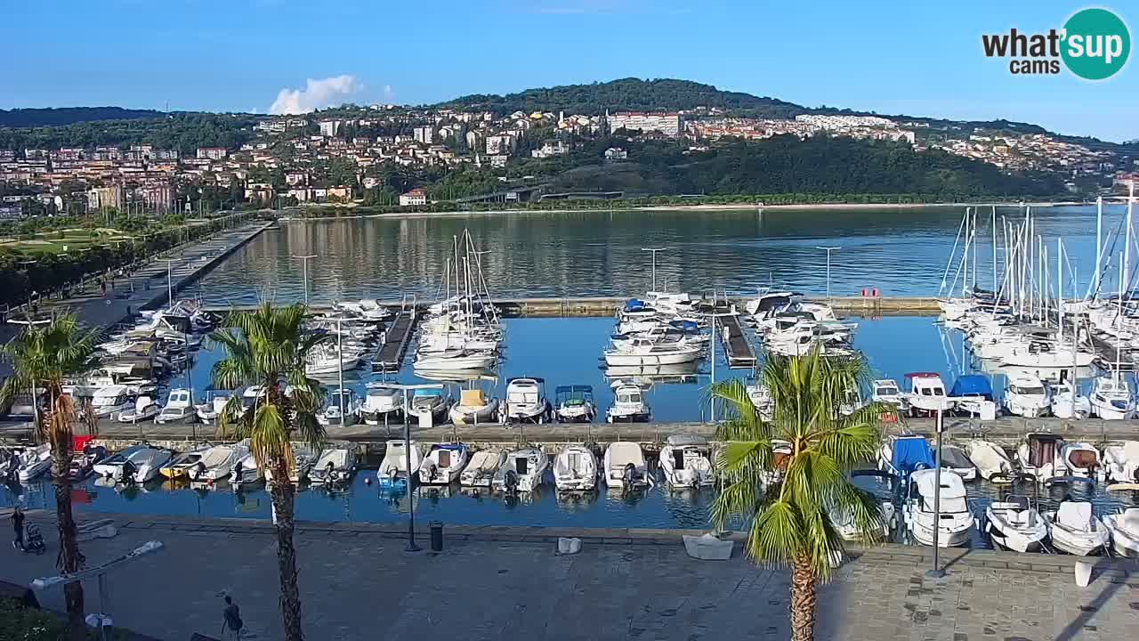 Webcam Koper – Panorama de la marina et de la promenade depuis le Grand Hotel Koper