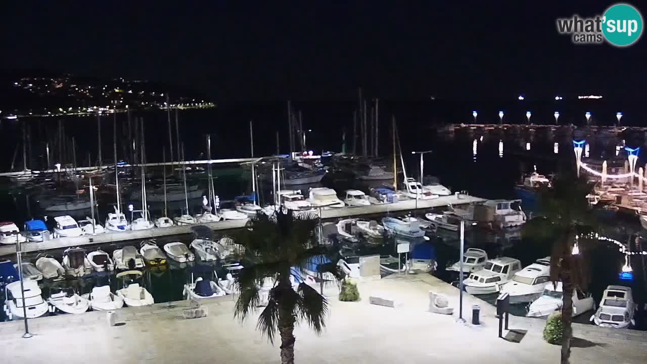 Webcam Koper – Panorama of the marina and promenade from the Grand Hotel Koper