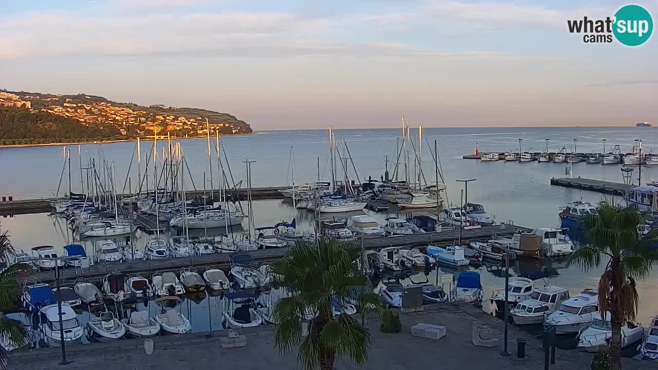 Web kamera Koper – marina i promenada – hotel Grand Koper