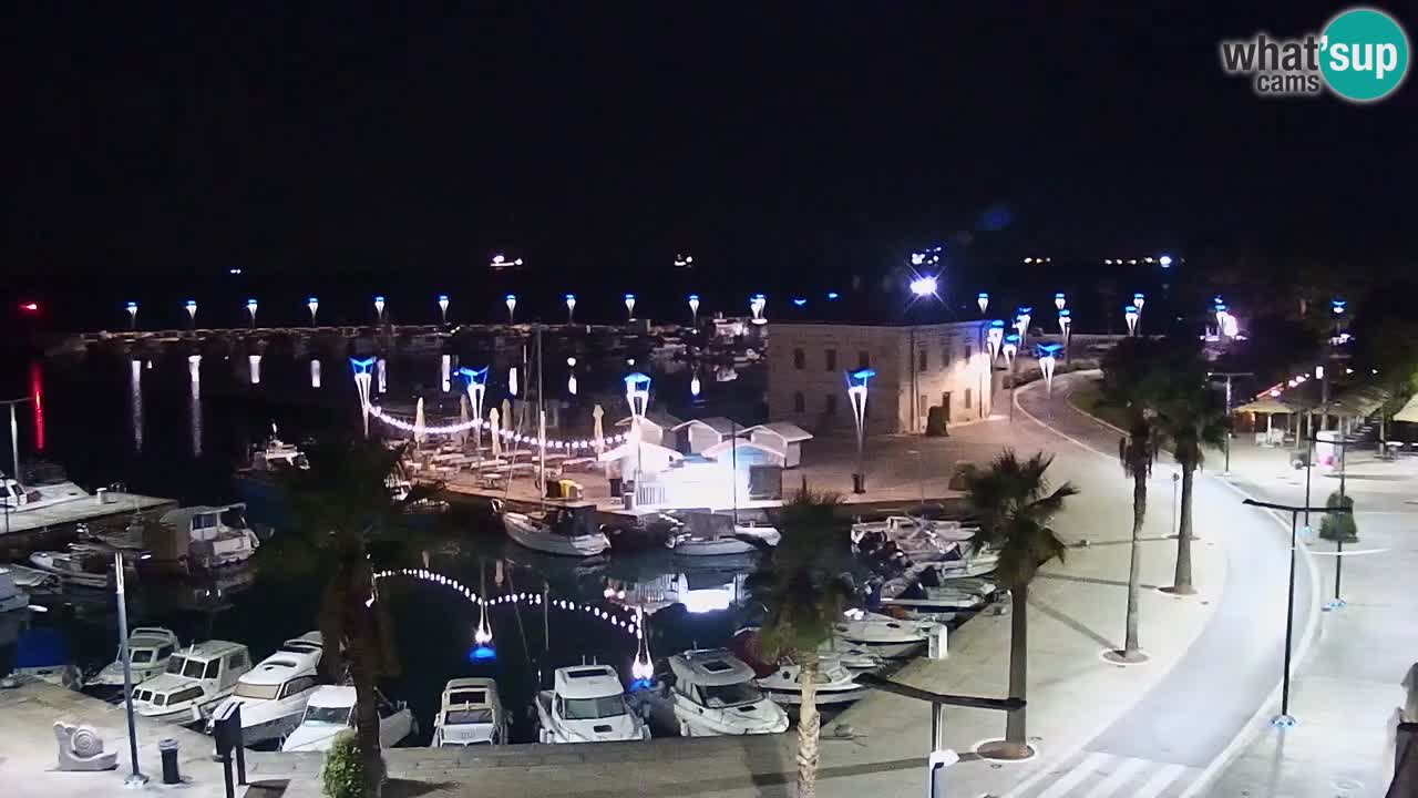 Spletna kamera Koper – Panorama na marino in promenado s Hotela Grand Koper
