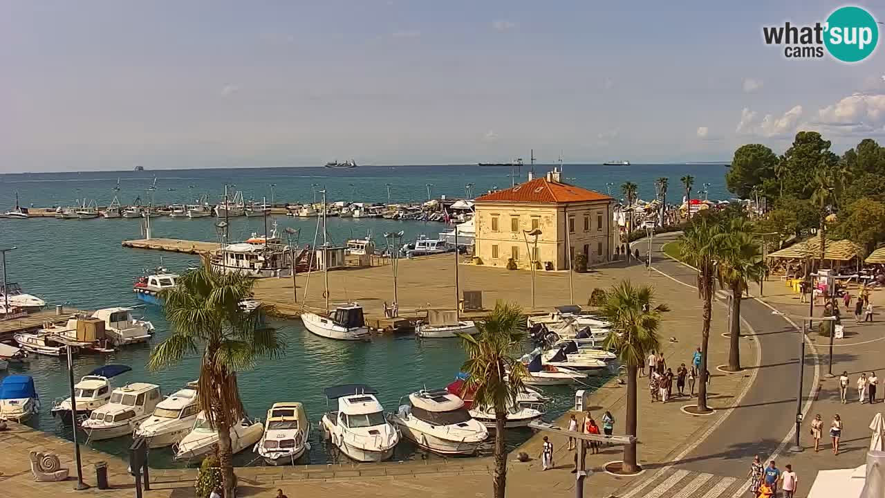 The Port of Koper live webcam – cruise and cargo port – Slovenia