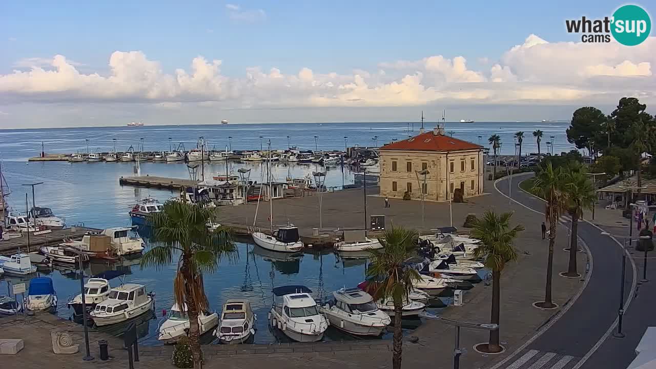 Webcam Koper – Panorama de la marina et de la promenade depuis le Grand Hotel Koper