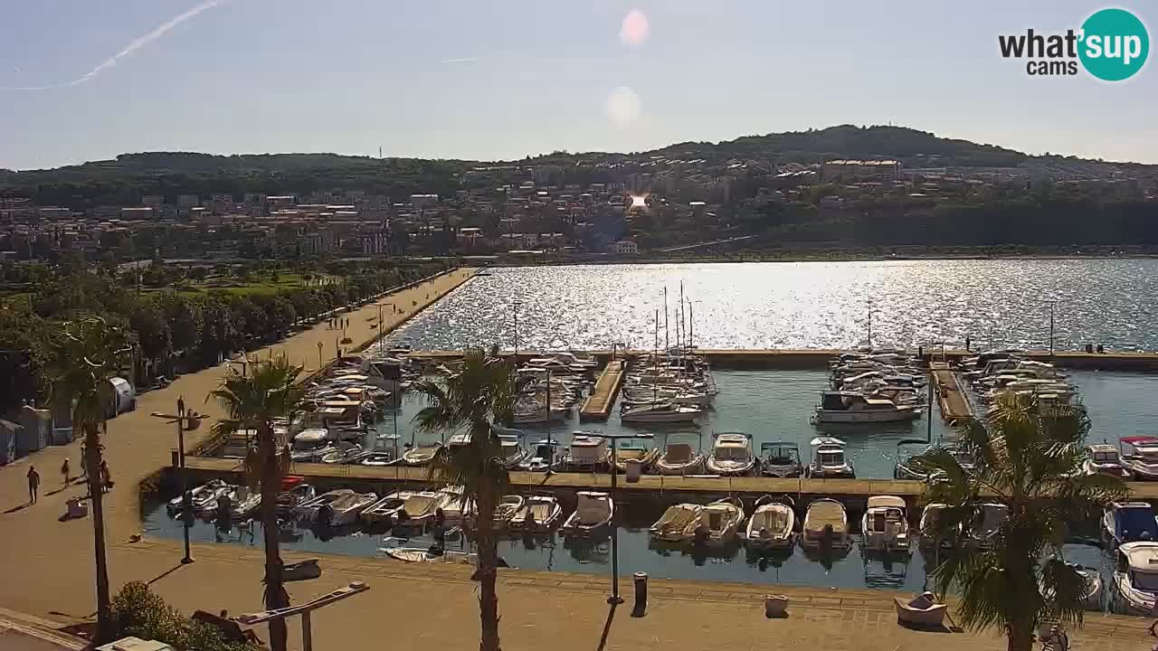 Webcam Koper – Panorama of the marina and promenade from the Grand Hotel Koper