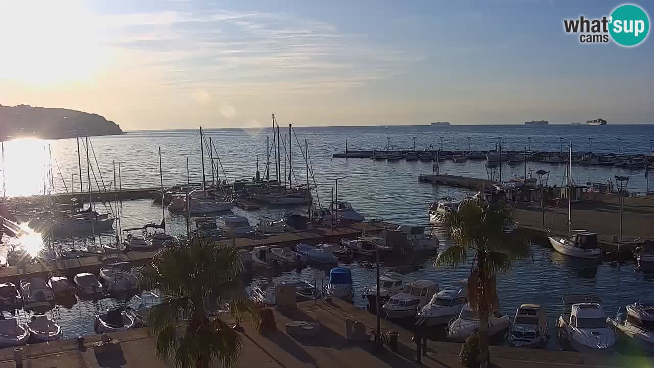Camera en vivo Koper – puerto deportivo y paseo marítimo desde el Hotel Grand Koper
