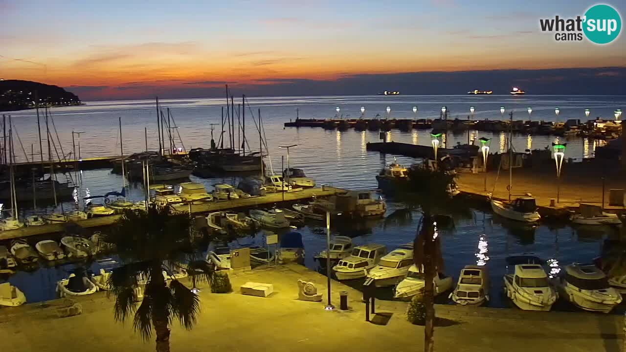 Web kamera Koper – marina i promenada – hotel Grand Koper