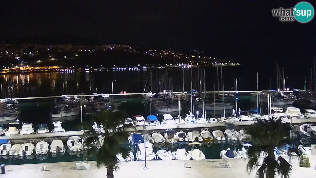 Webcam Koper – Panorama des Jachthafens und der Promenade vom Hotel Grand Koper